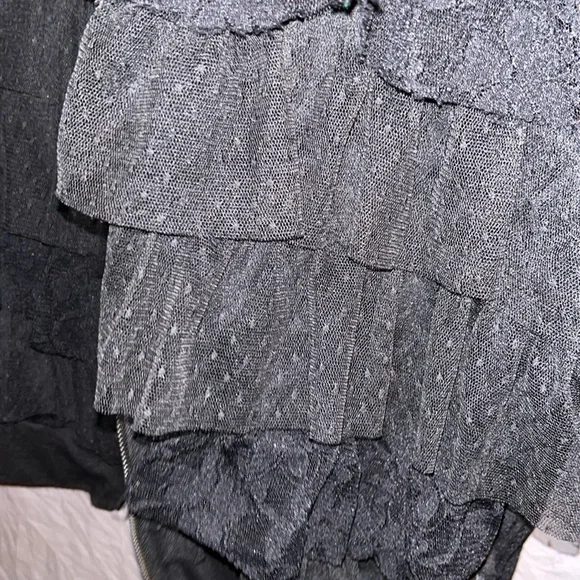 **REDUCED*** Abby Dawn Short Bolero Jacket lace zip up - Picture 6 of 6